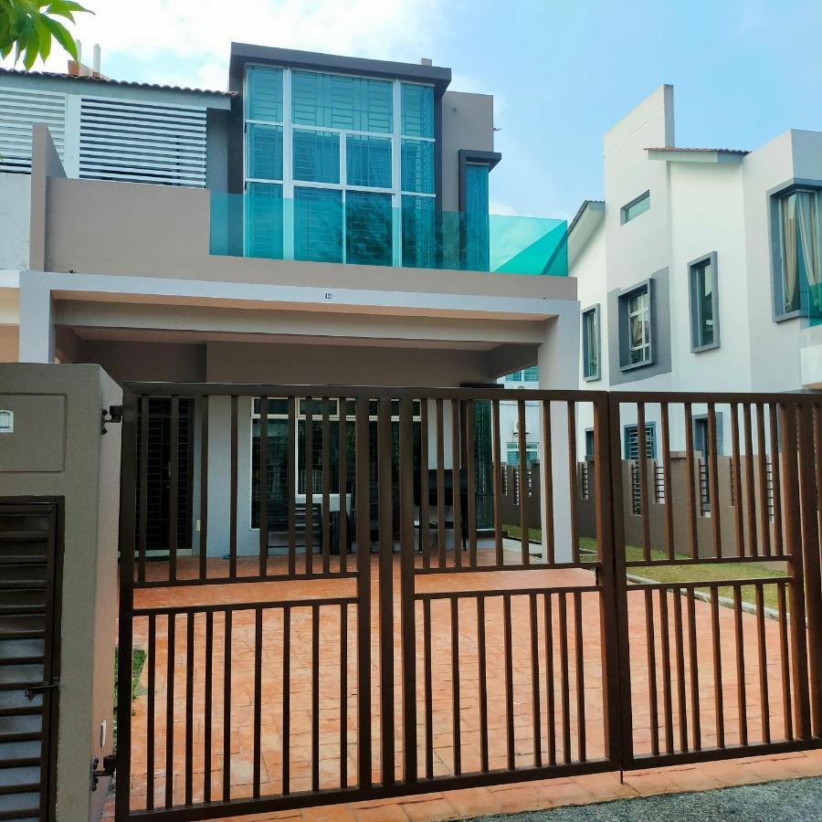 Casuarina Sea Breeze Desaru 아파트 외부 사진